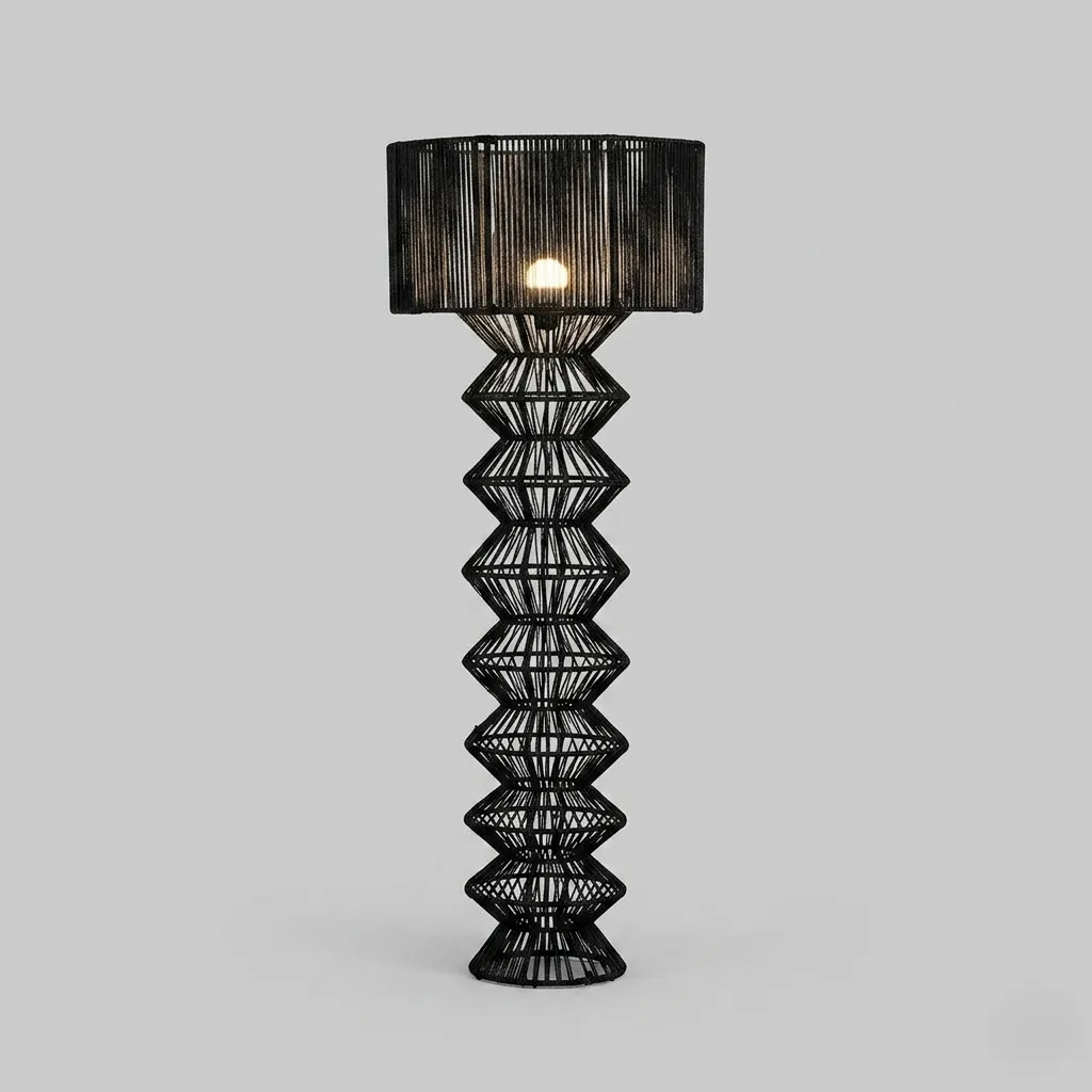 AMANE — Grande lampe sculpturale en corde noire 165cm – Image 2