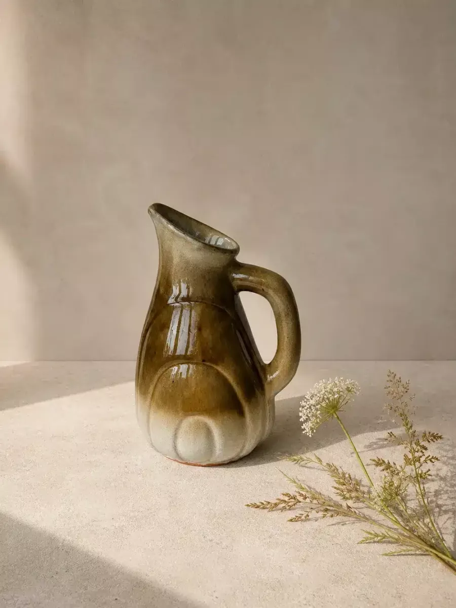 VOLUTA — Carafe artisanale en céramique