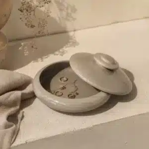 LUMIÈRE CACHÉE — Boîte artisanale en céramique