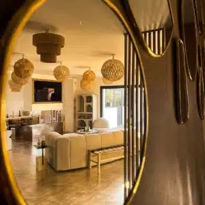 ORBIA — Miroir cercle minimaliste en laiton